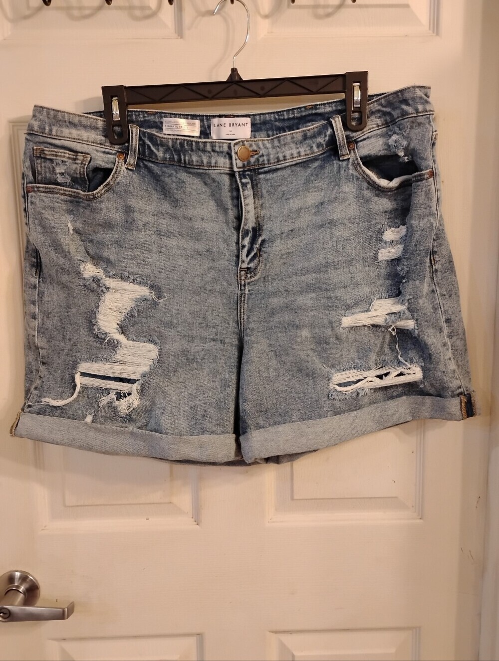Lane Bryant Flex Waistband Mid Rise Light Wash Distressed Jean Shorts, Size: 24
